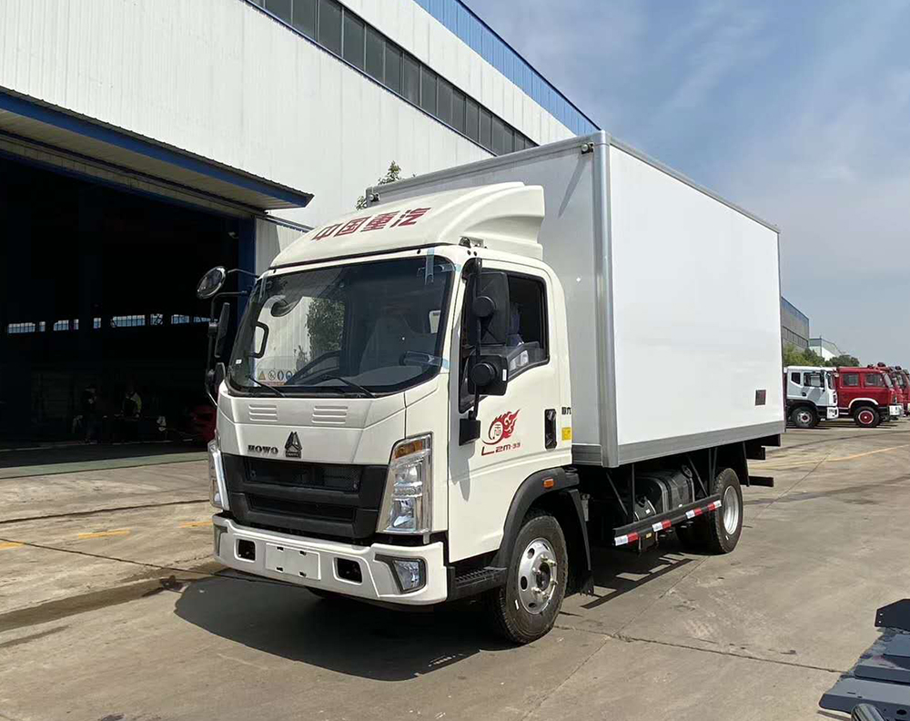 國(guó)六重汽豪沃4.2米冷藏車 4.2米