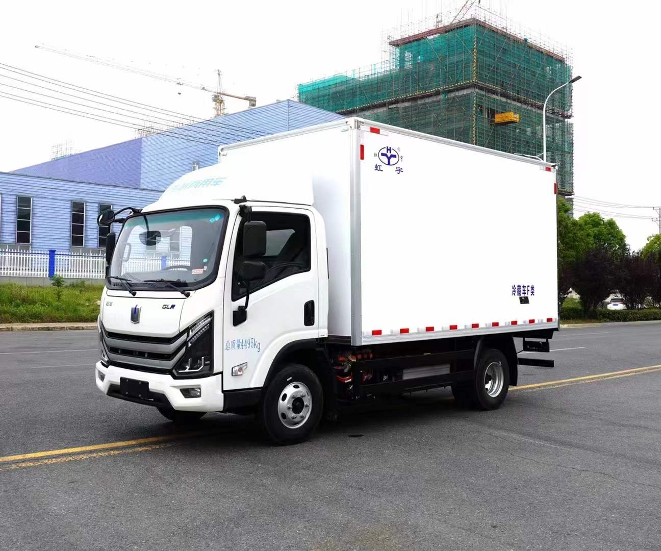 吉利增程式純電動(dòng)4.2米冷藏車